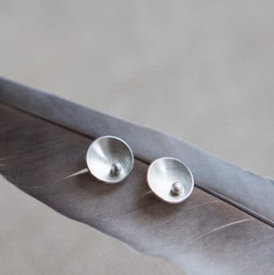 eco friendly round silver earrings 1